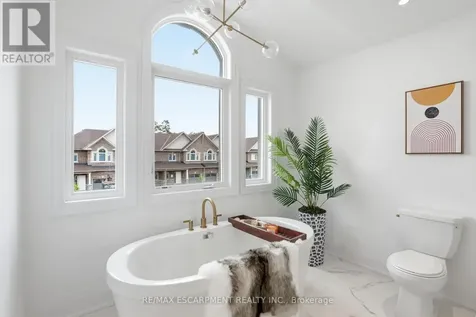 25 Rainey Drive East Luther Grand Valley ON L9W 0L7