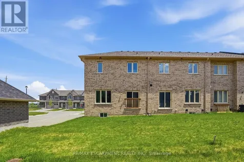 25 Rainey Drive East Luther Grand Valley ON L9W 0L7