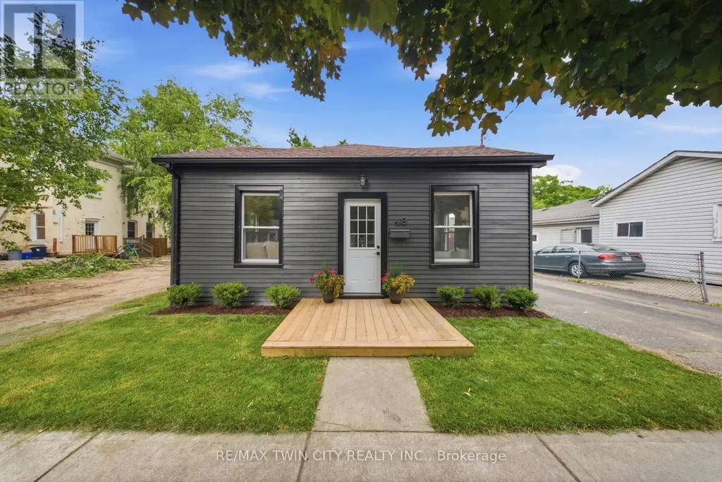49 Pearl Street Brantford ON N3T 3N5