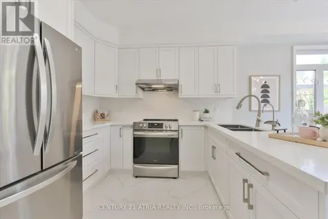 119 Martini Drive Richmond Hill (rouge Woods) ON L4S 2V5