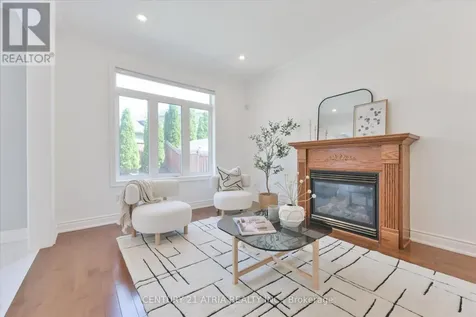 119 Martini Drive Richmond Hill (rouge Woods) ON L4S 2V5