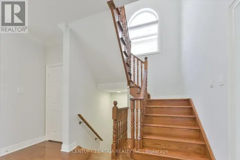 119 Martini Drive Richmond Hill (rouge Woods) ON L4S 2V5