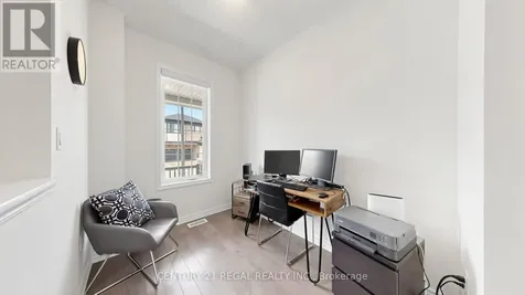 1403 Longspur Trail Pickering ON L1X 0N2