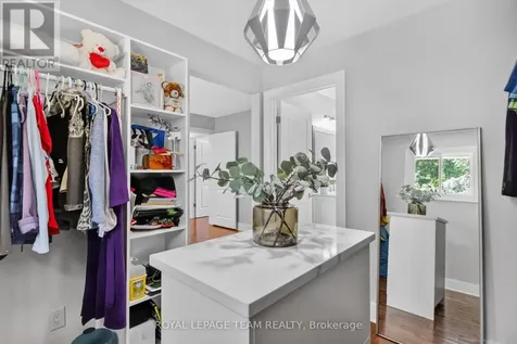 5 Caribou Avenue Ottawa ON K2S 1M5