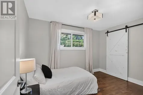 5 Caribou Avenue Ottawa ON K2S 1M5