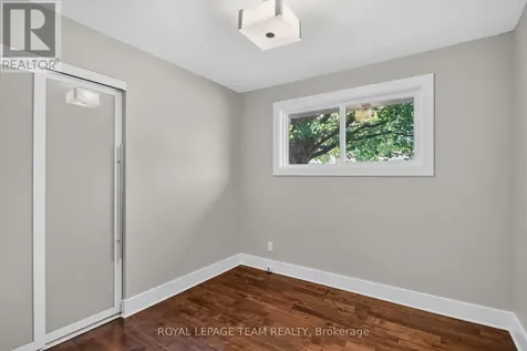 5 Caribou Avenue Ottawa ON K2S 1M5