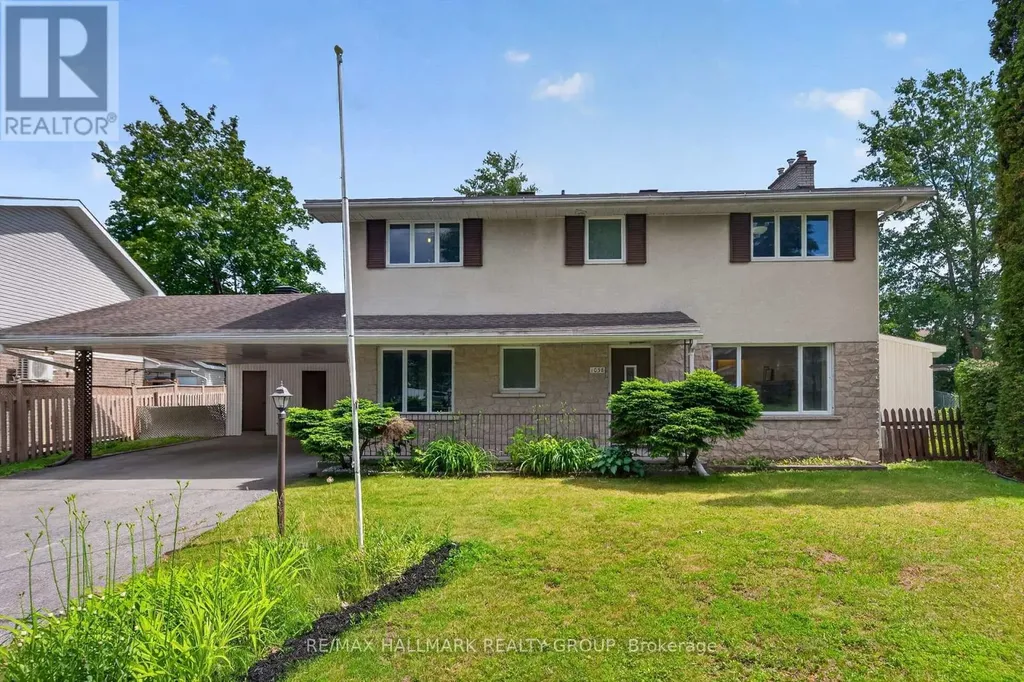 1038 Arnot Road Ottawa ON K2C 0H4