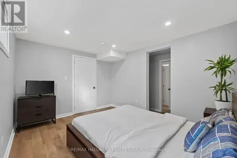 1038 Arnot Road Ottawa ON K2C 0H4