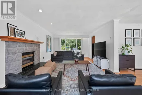 1038 Arnot Road Ottawa ON K2C 0H4