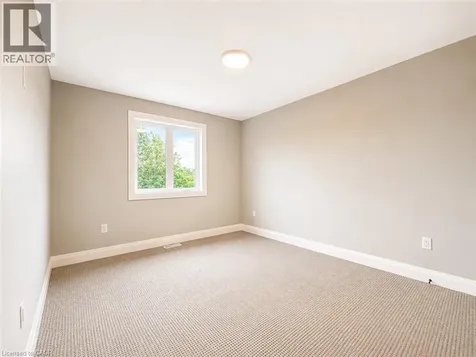 22 Alpine Avenue Stoney Creek ON L9A 1A5