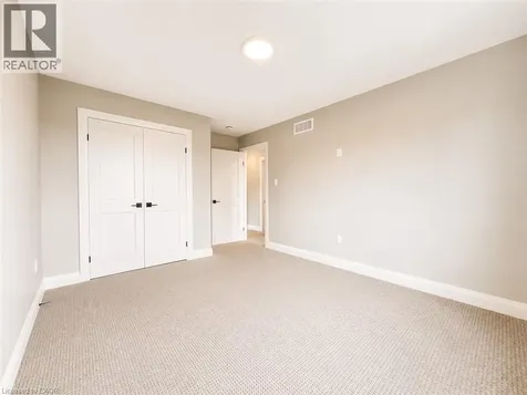 22 Alpine Avenue Stoney Creek ON L9A 1A5