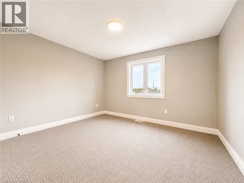 22 Alpine Avenue Stoney Creek ON L9A 1A5