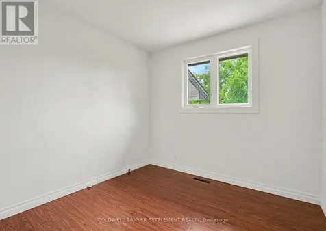14 Baynes Street Perth ON K7H 1R1