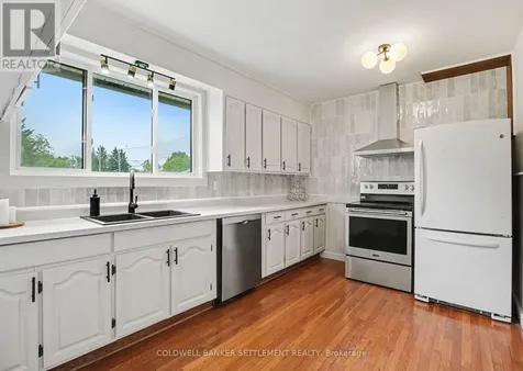 14 Baynes Street Perth ON K7H 1R1