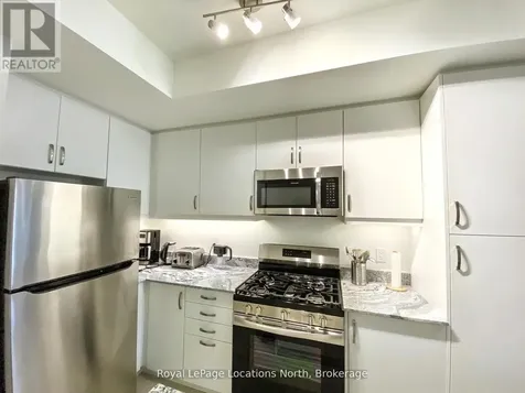 5 Spooner Crescent Collingwood ON L9Y 1T3
