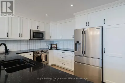 560 Devonshire Road Saugeen Shores ON N0H 2C3