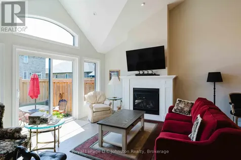 560 Devonshire Road Saugeen Shores ON N0H 2C3
