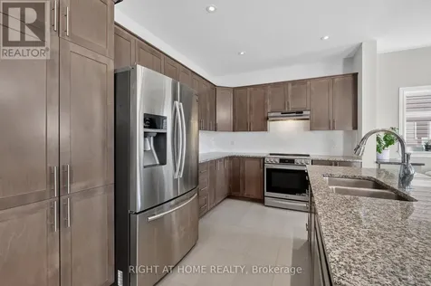 207 Mareth Way Ottawa ON K4M 0C9