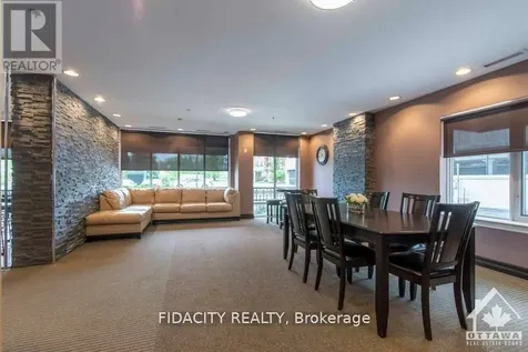 314 Central Park Drive Ottawa ON K2C 0R2