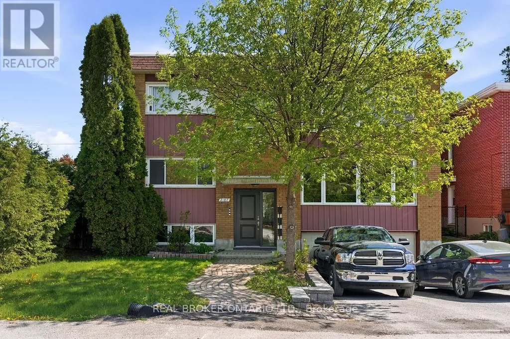 2187 Plesser Street Ottawa ON K1G 2X2