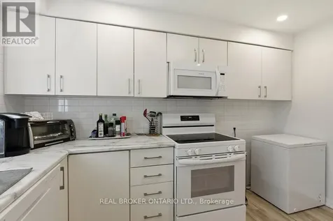 2187 Plesser Street Ottawa ON K1G 2X2