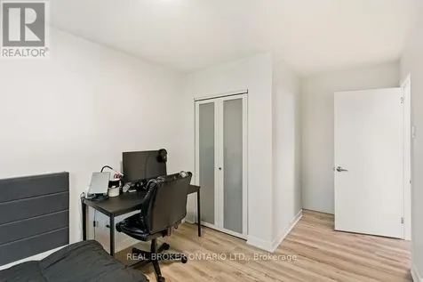 2187 Plesser Street Ottawa ON K1G 2X2