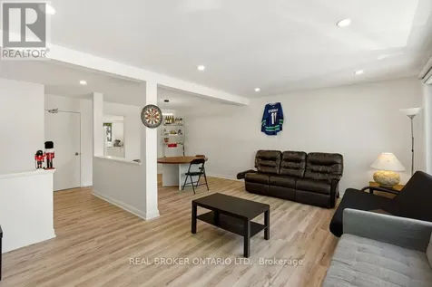 2187 Plesser Street Ottawa ON K1G 2X2