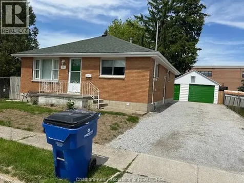 39 Ingram Street North Chatham ON N7L 3N6