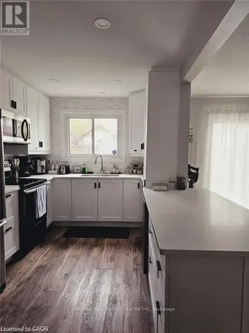 60 Obermeyer Drive Kitchener ON N2A 1P6
