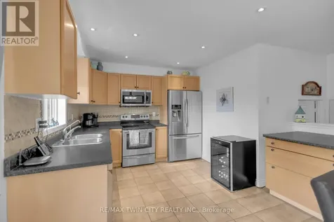 124 Blackburn Drive Brantford ON N3T 6S2