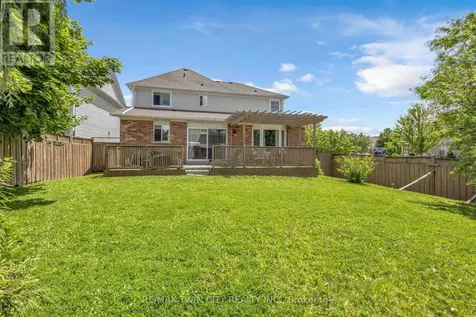 124 Blackburn Drive Brantford ON N3T 6S2