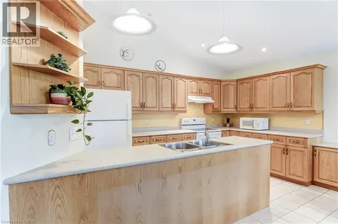 25 Bates Lane Dunnville ON N1A 2W8
