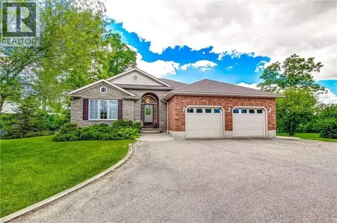 25 Bates Lane Dunnville ON N1A 2W8