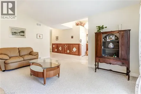 25 Bates Lane Dunnville ON N1A 2W8