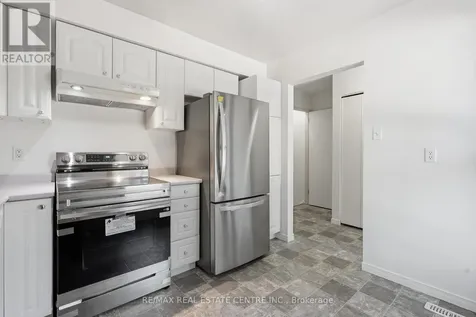 15 Green Valley Drive Kitchener ON N2P 1K7