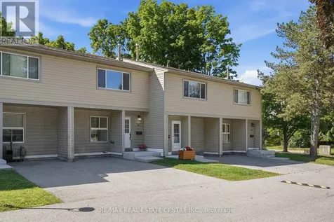 15 Green Valley Drive Kitchener ON N2P 1K7