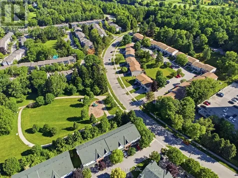 15 Green Valley Drive Kitchener ON N2P 1K7