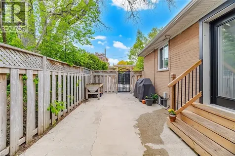 1376 Royal Drive Burlington ON L7P 2G9