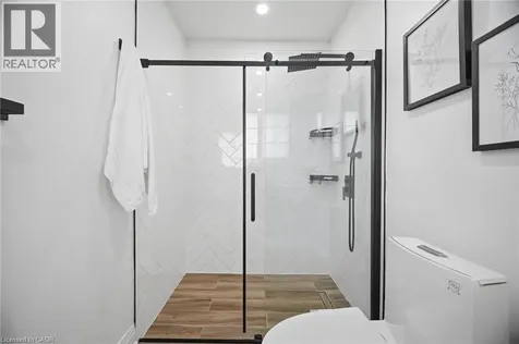 1376 Royal Drive Burlington ON L7P 2G9