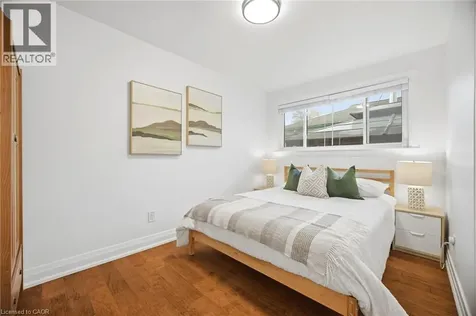 1376 Royal Drive Burlington ON L7P 2G9