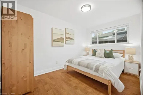 1376 Royal Drive Burlington ON L7P 2G9