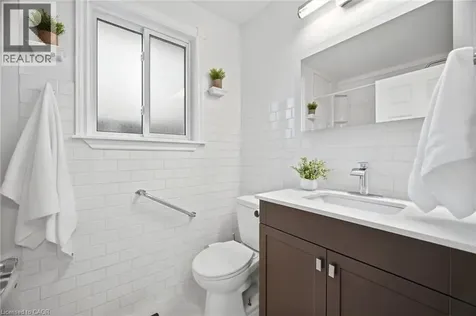 1376 Royal Drive Burlington ON L7P 2G9