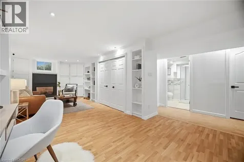1376 Royal Drive Burlington ON L7P 2G9