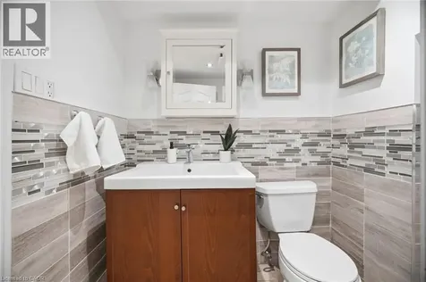 1376 Royal Drive Burlington ON L7P 2G9
