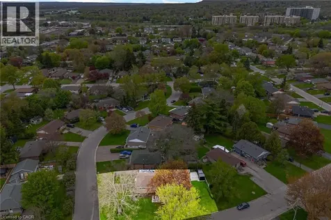 1376 Royal Drive Burlington ON L7P 2G9