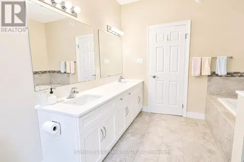 283 Macalister Boulevard Guelph (kortright East) ON N1G 0E6