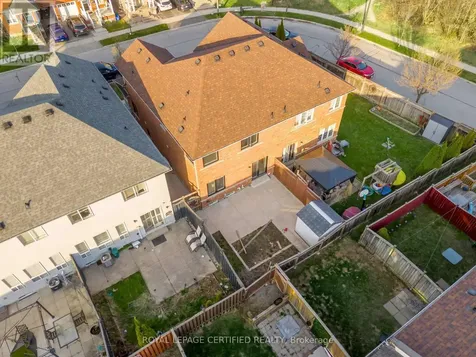 147 Waters Boulevard Milton (de Dempsey) ON L9T 6K5