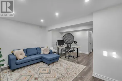 147 Waters Boulevard Milton (de Dempsey) ON L9T 6K5