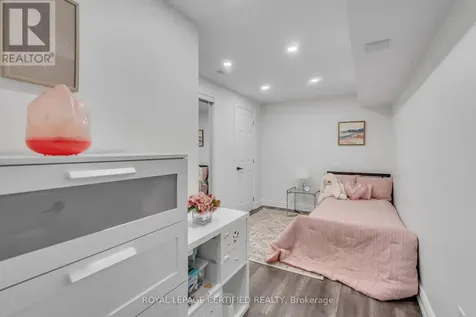 147 Waters Boulevard Milton (de Dempsey) ON L9T 6K5