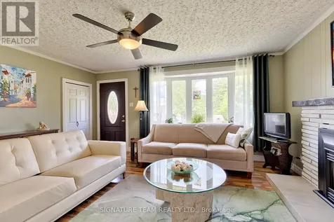 26 Parkdale Avenue Deep River ON K0J 1P0
